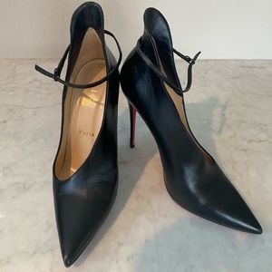 Christian Louboutin Pumps